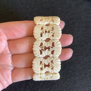Vintage hand carved bone stretch bracelet.